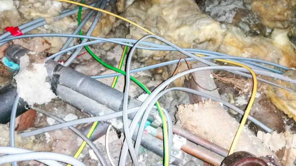 Dealing With Wiring And Pipes