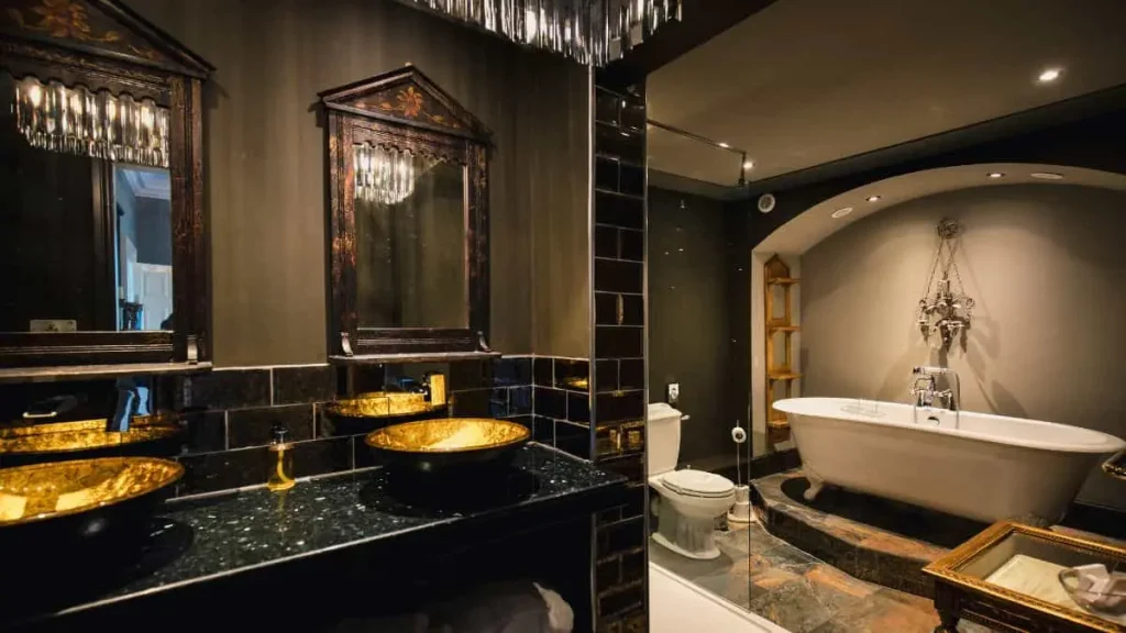 Luxurious Bathroom